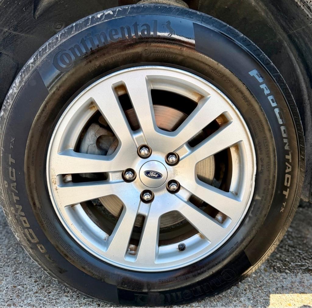 Ford Edge photo 19