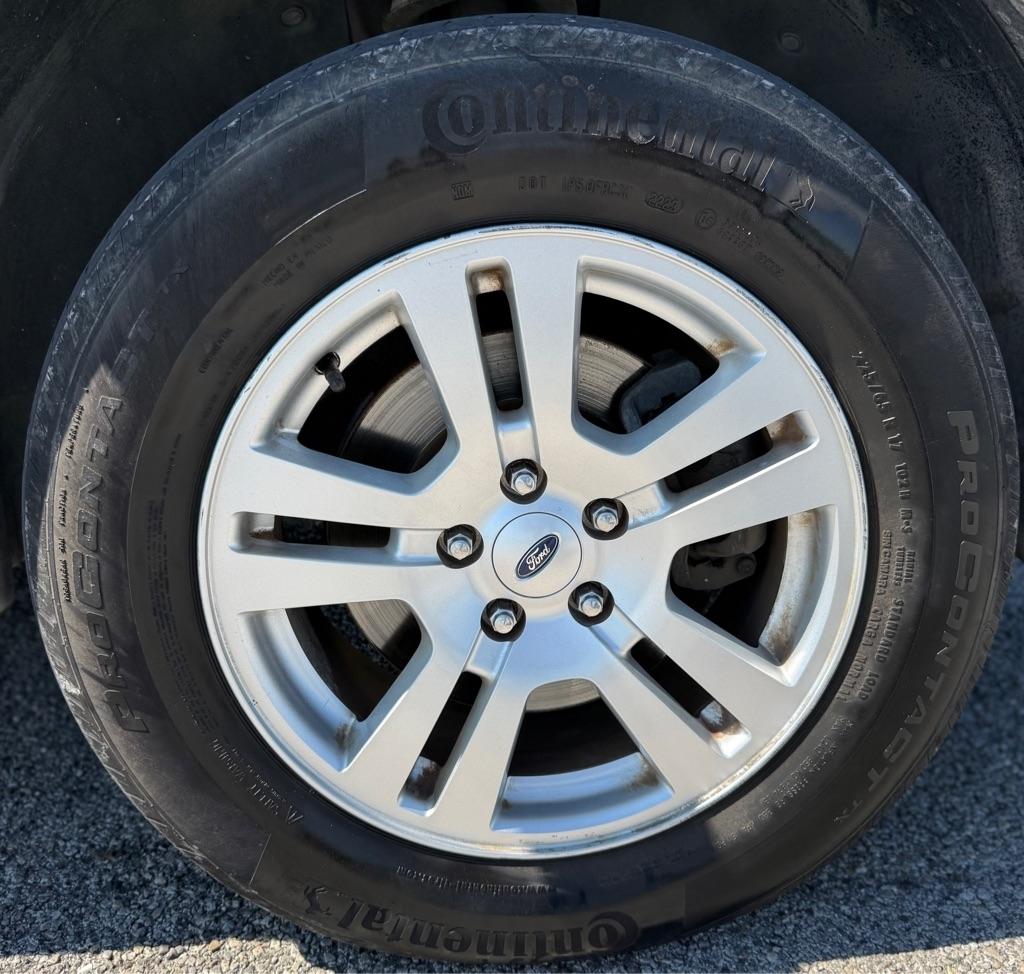 Ford Edge photo 21