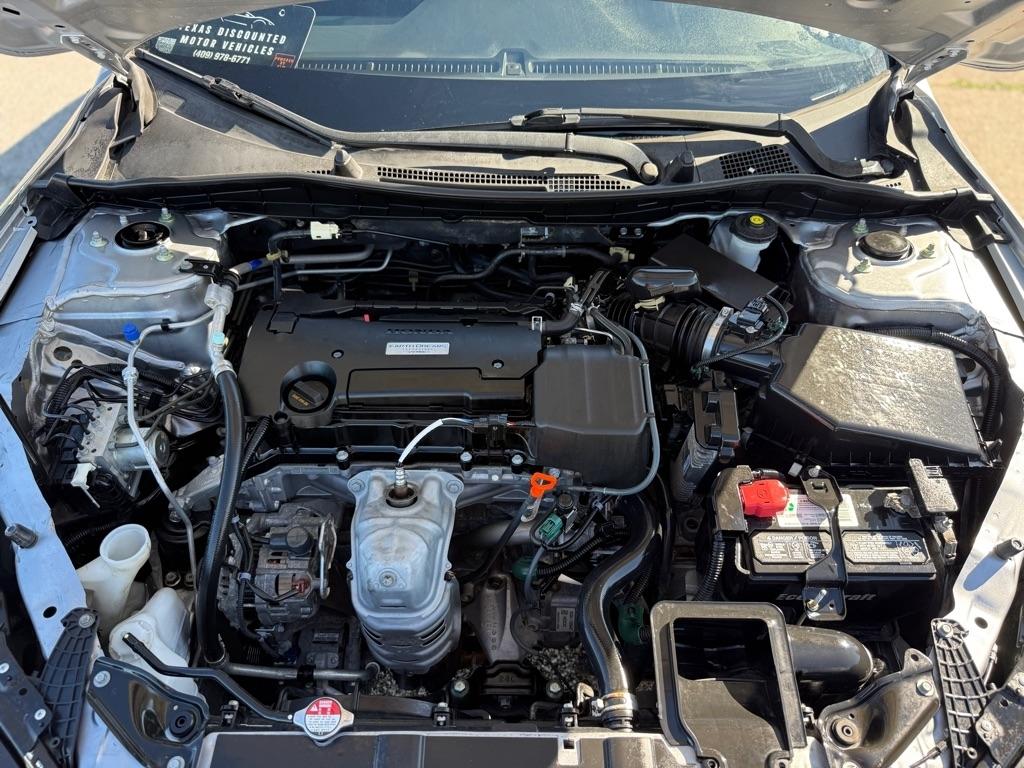 Honda Accord photo 17