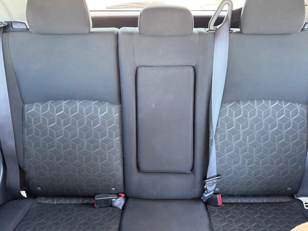 Mitsubishi Outlander Sport photo 14
