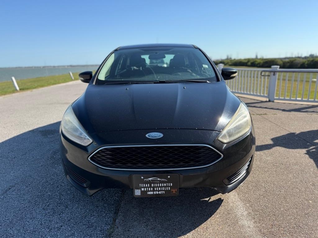 Ford Focus photo 2