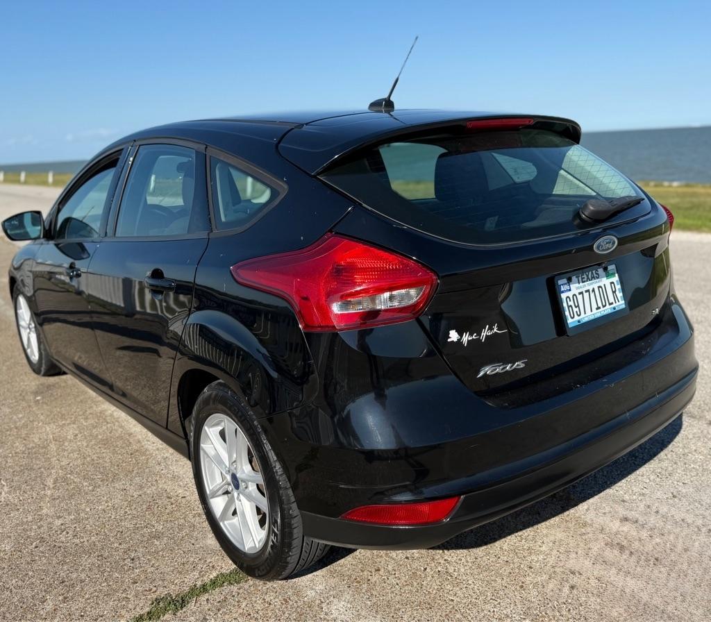 Ford Focus photo 7