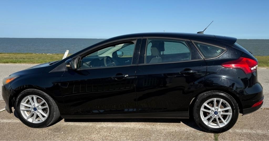 Ford Focus photo 8