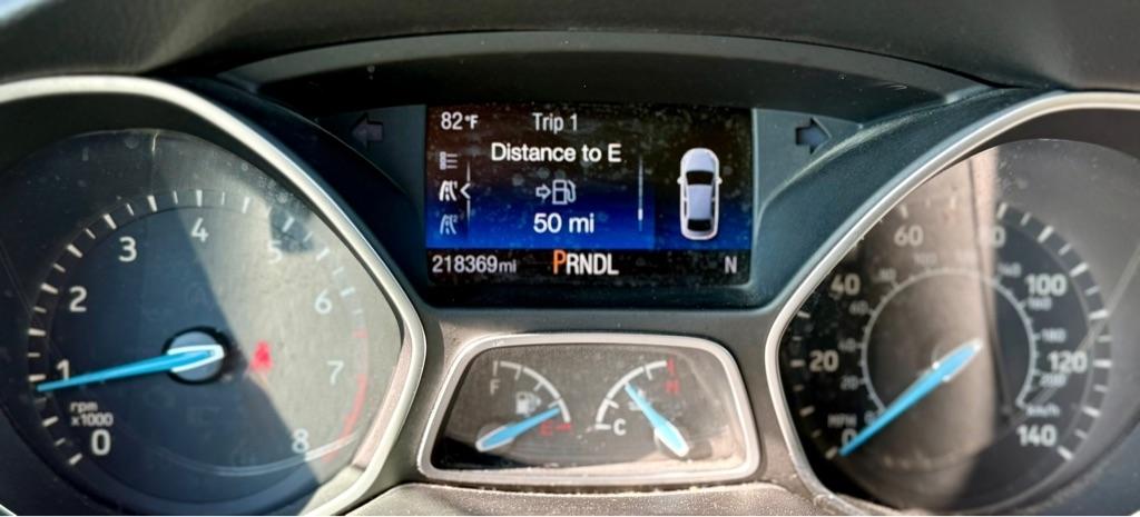 Ford Focus photo 12