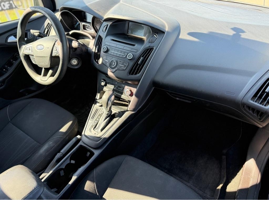 Ford Focus photo 15