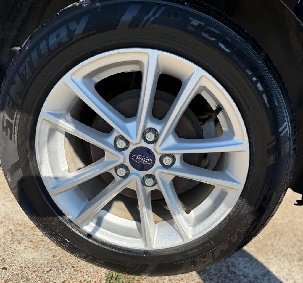Ford Focus photo 23