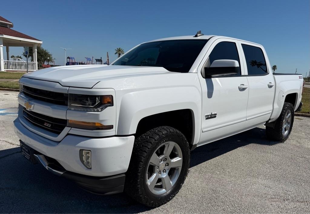 2018 Chevrolet Silverado 1500 LT Z71 CREW CAB SWB