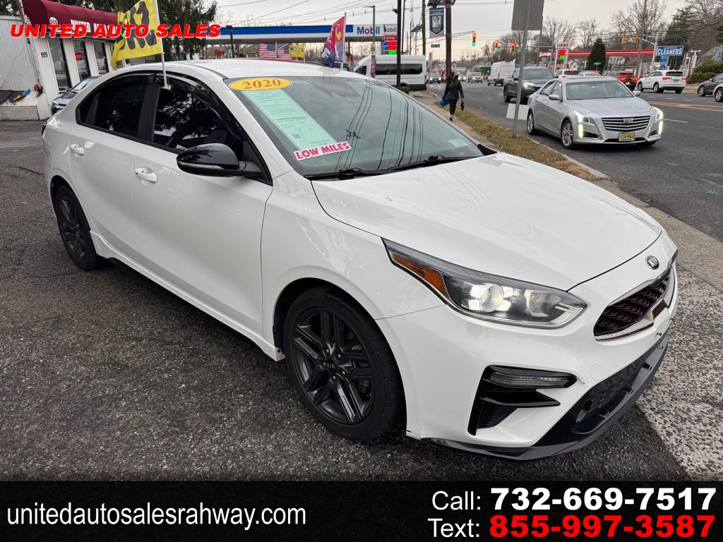 2020 Kia FORTE GT-Line's photo