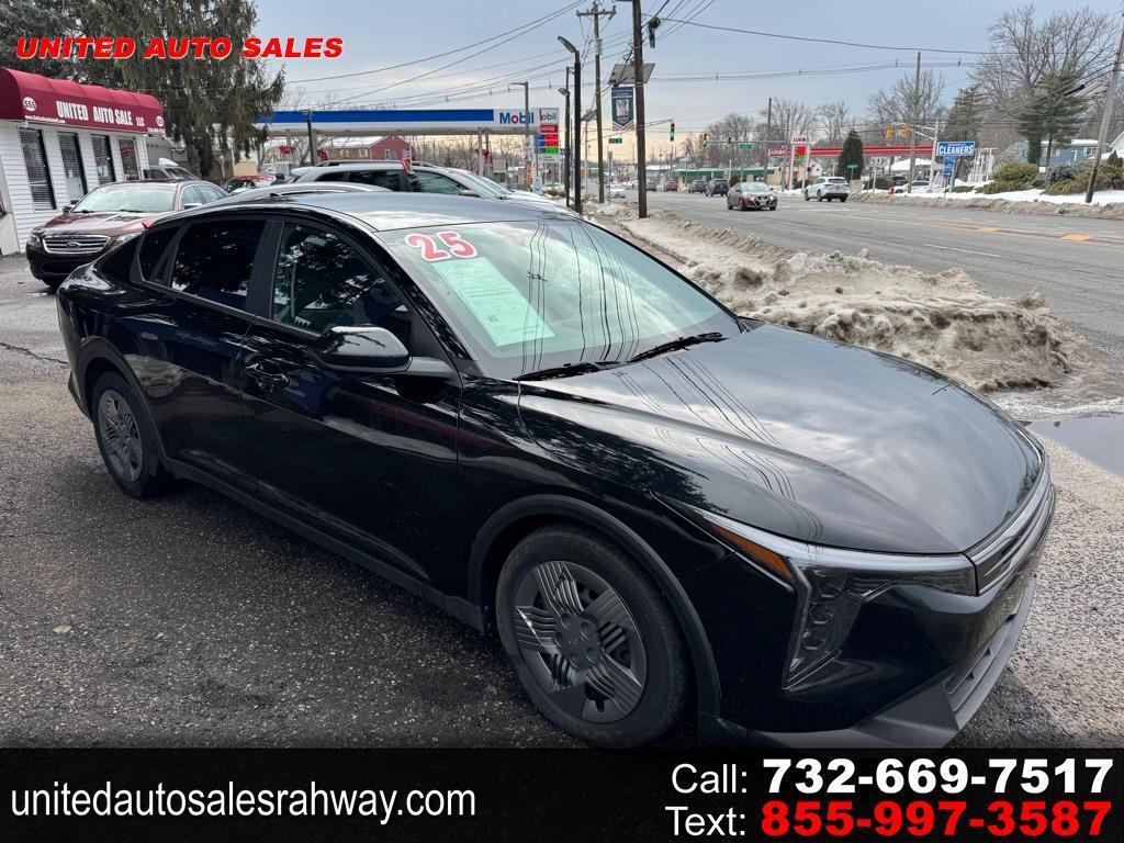 2025 Kia K4 LX