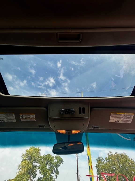 Nissan Armada  2014 Nissan Armada  2014