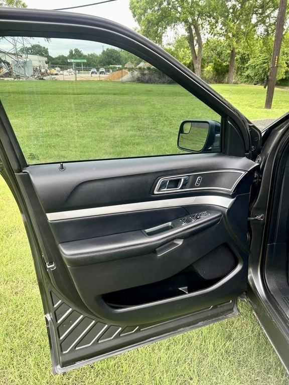 Ford Explorer  2016