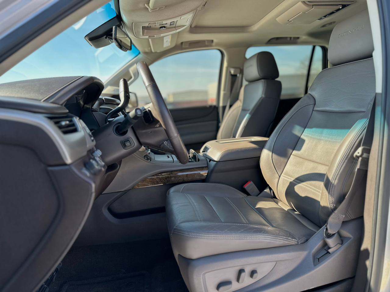 GMC Yukon Denali  2015