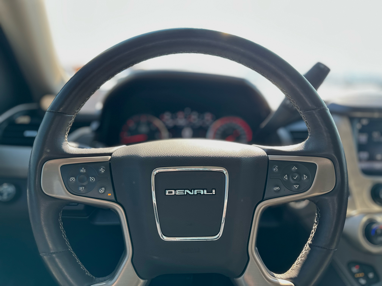 GMC Yukon Denali  2015