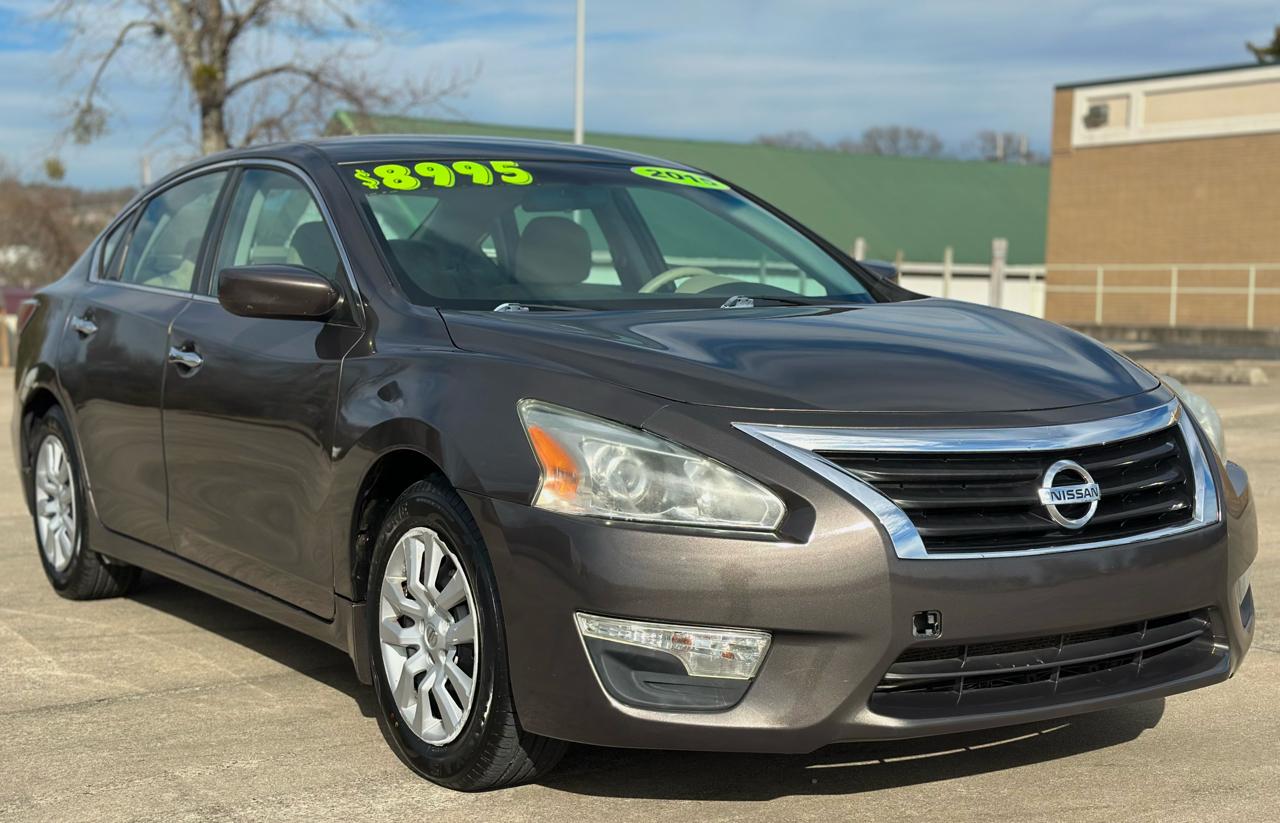 Nissan Altima  2015