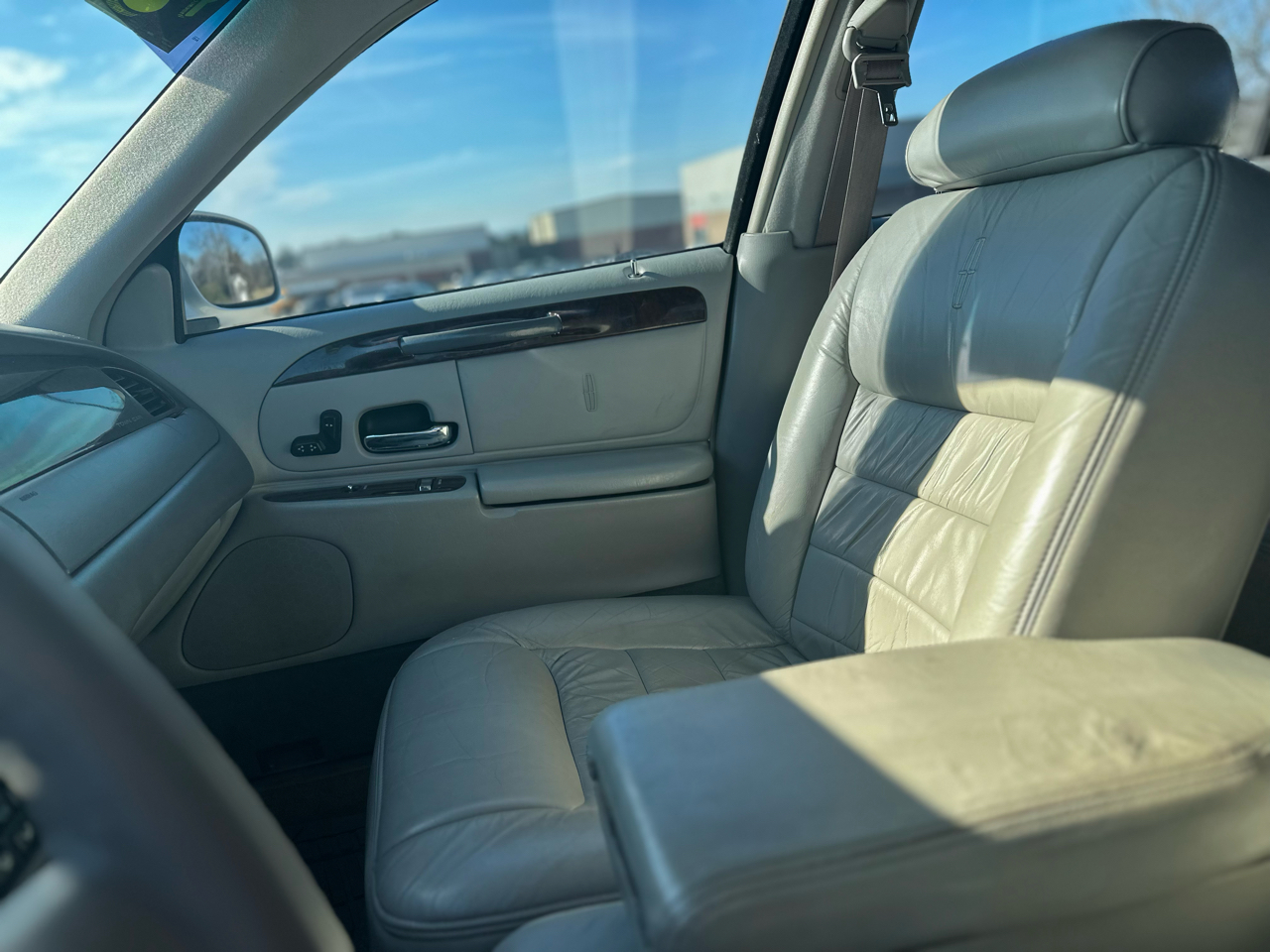 Lincoln Town Car  2000