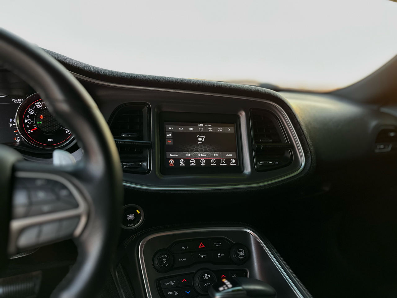 Dodge Challenger  2019