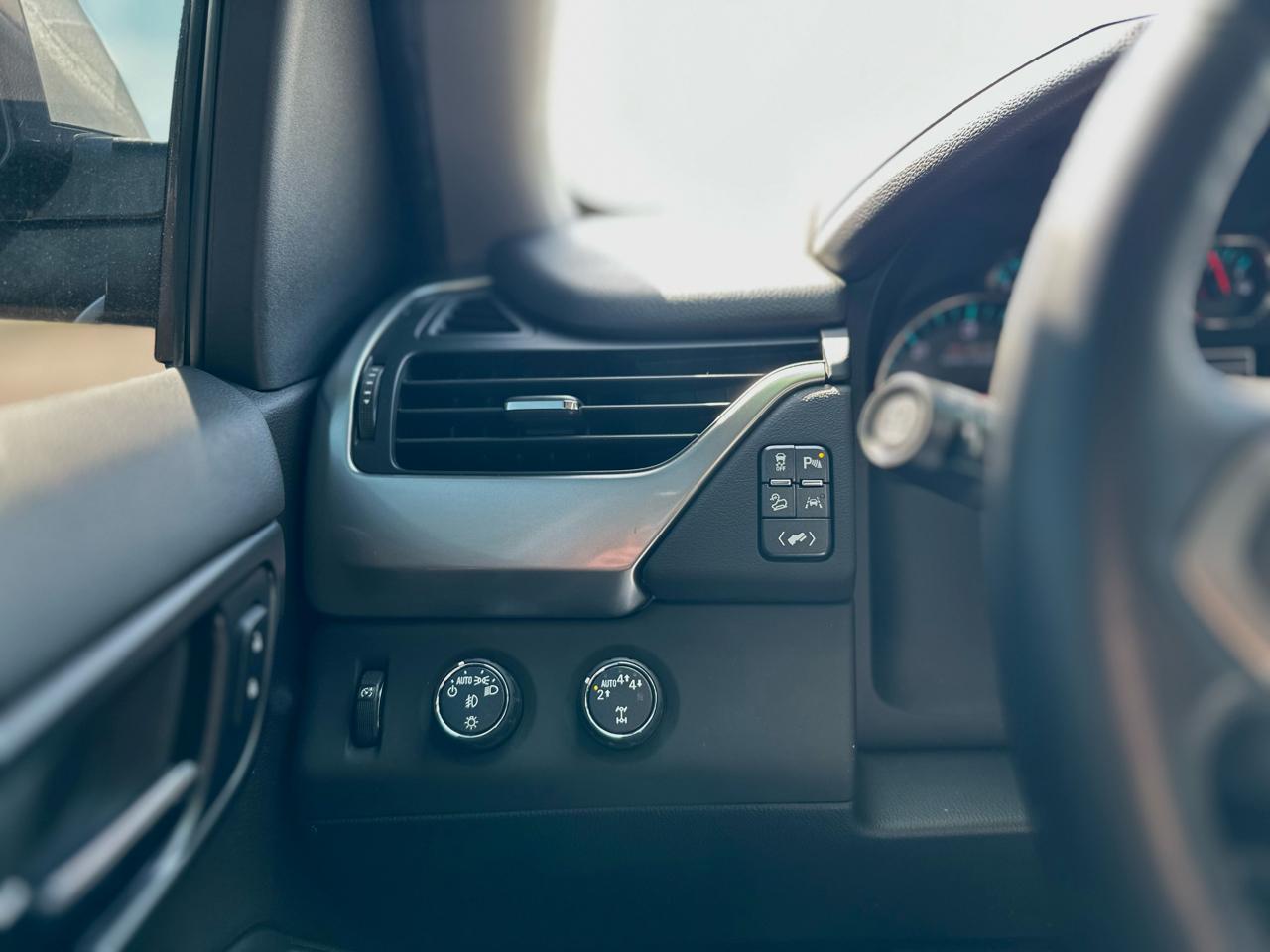 Chevrolet Tahoe  2017