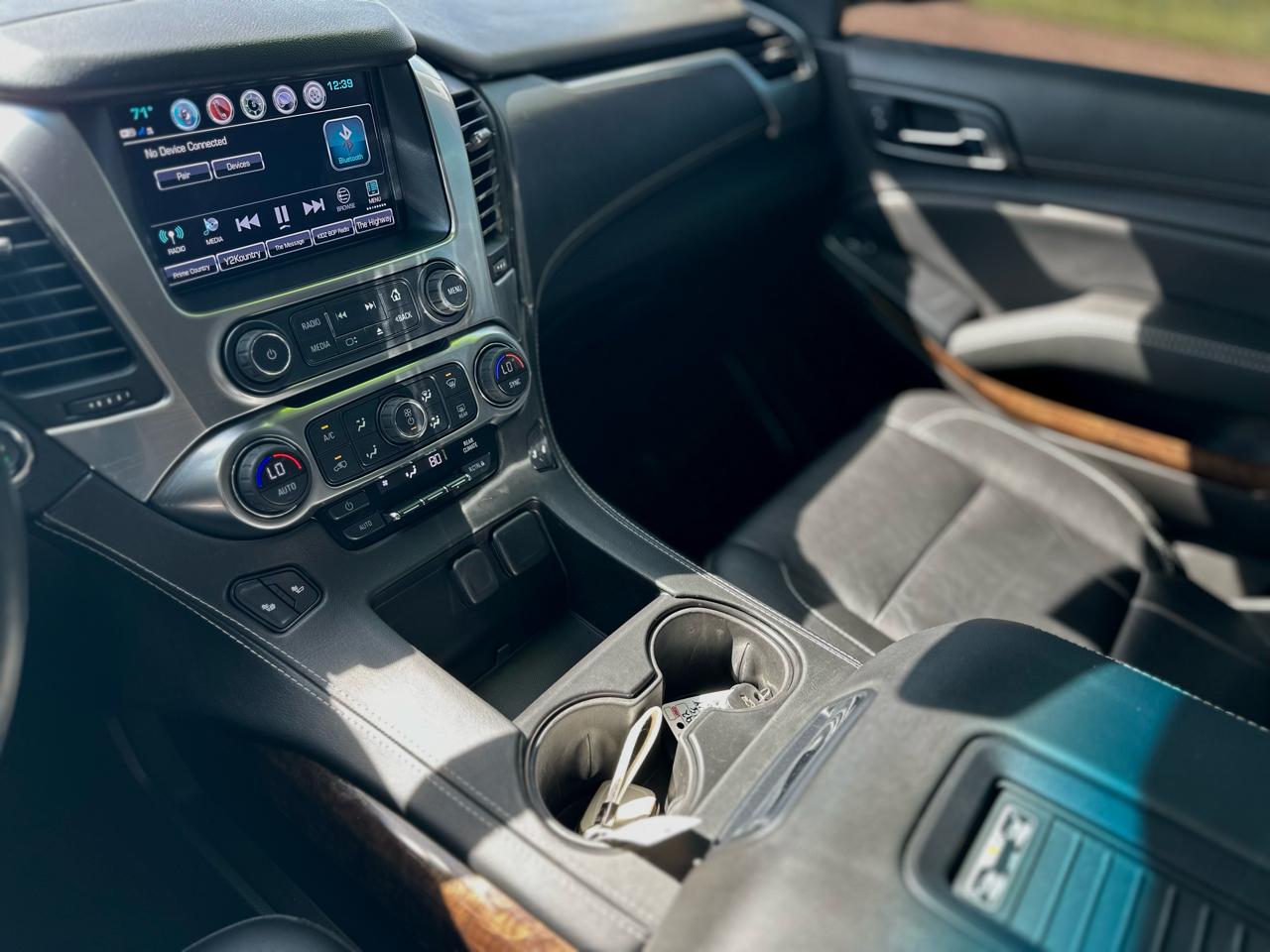 Chevrolet Tahoe  2017