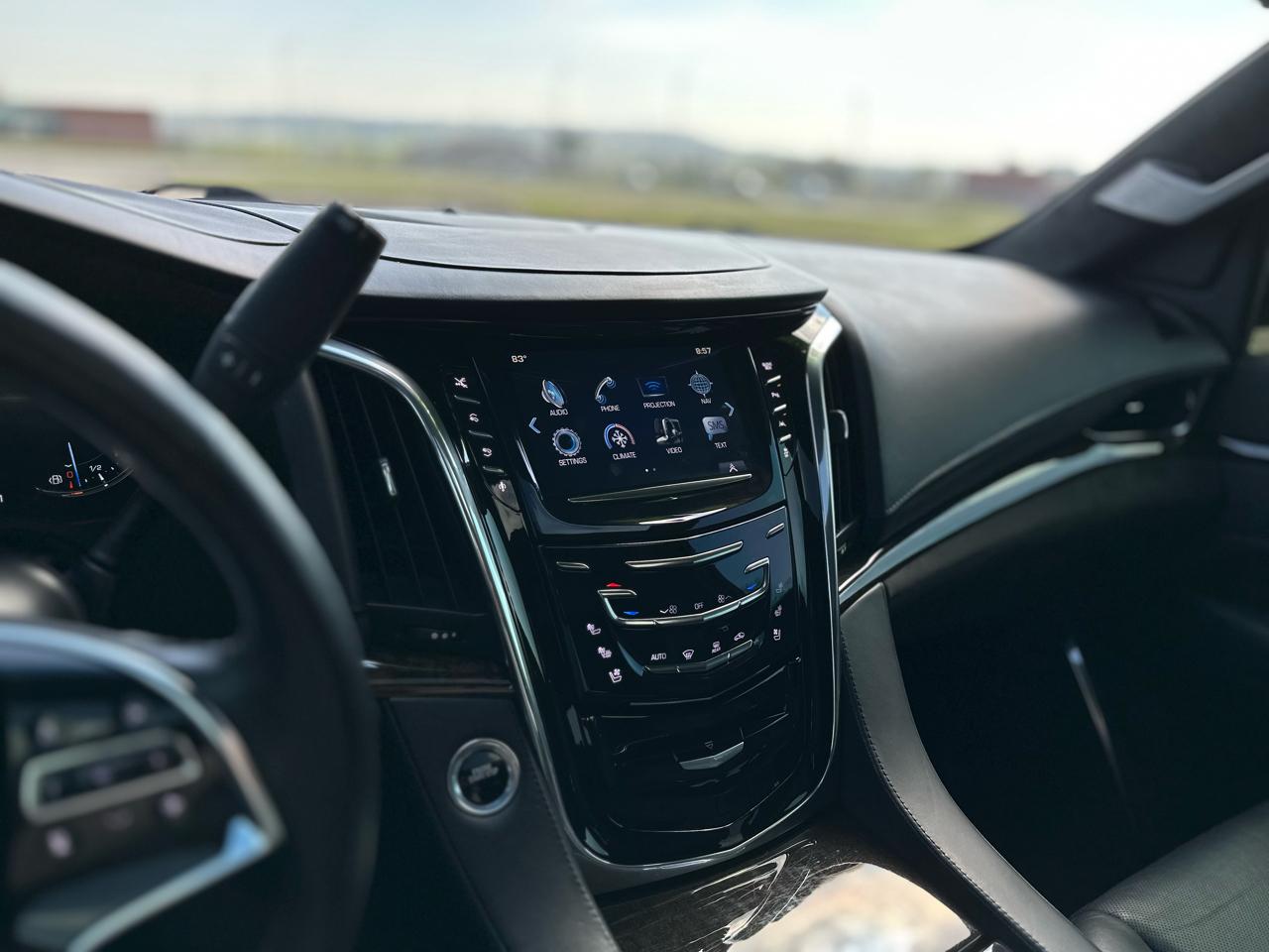 Cadillac Escalade  2018