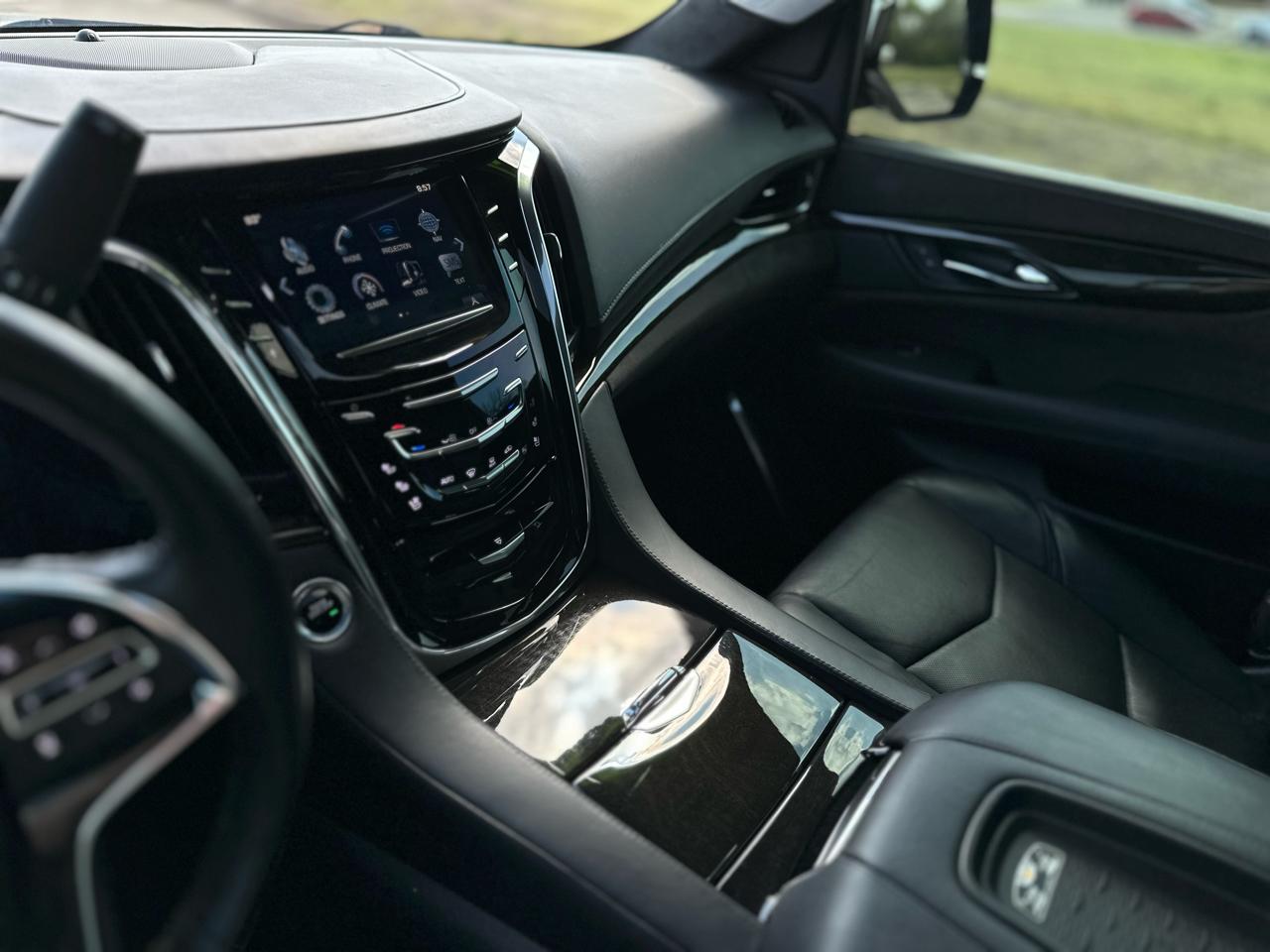 Cadillac Escalade  2018