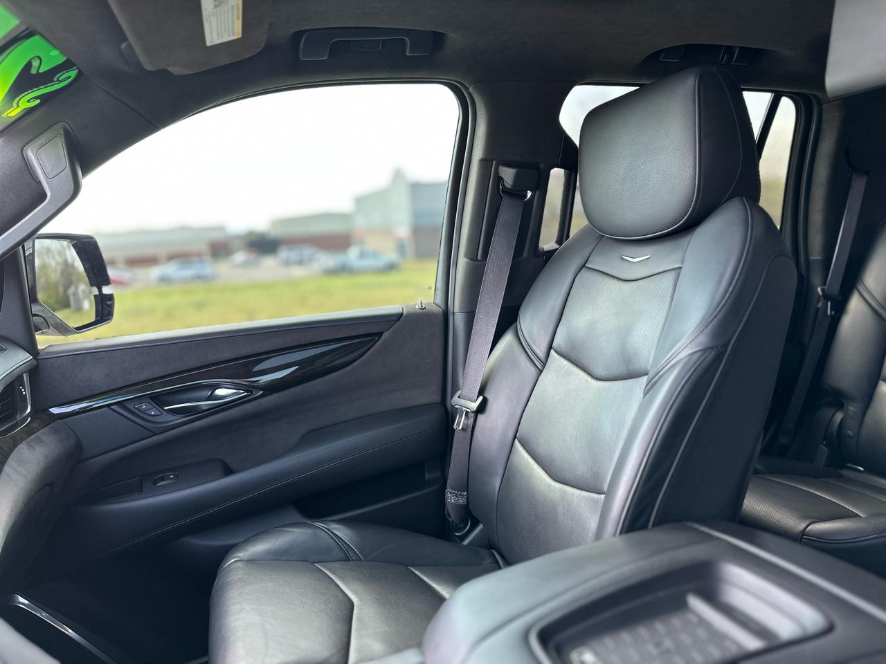 Cadillac Escalade  2018