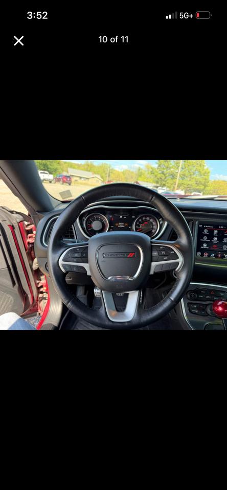 Dodge Challenger photo 3