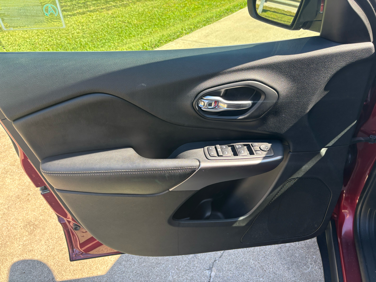 Jeep Cherokee Latitude FWD 2019