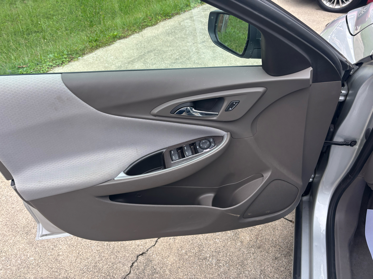 Chevrolet Malibu 1FL 2021