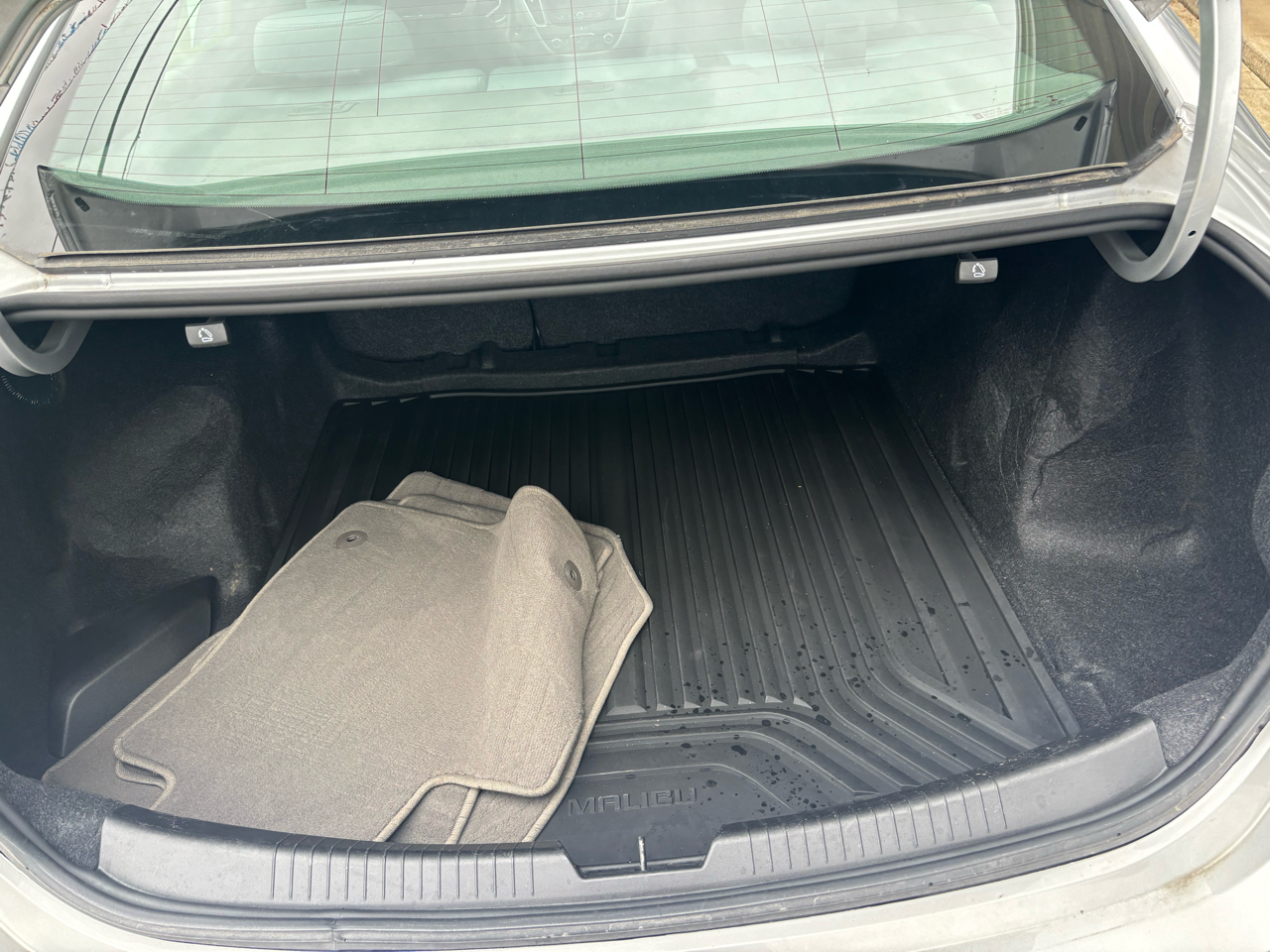 Chevrolet Malibu 1FL 2021