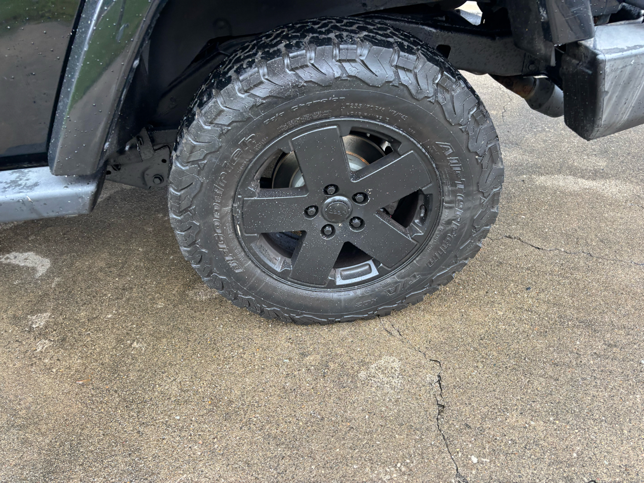 Jeep Wrangler Sahara 4WD 2012