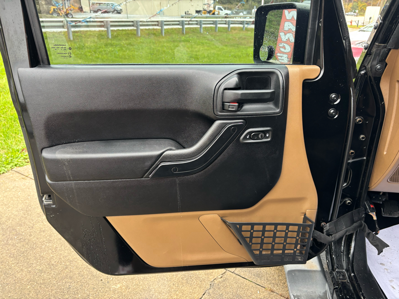 Jeep Wrangler Sahara 4WD 2012