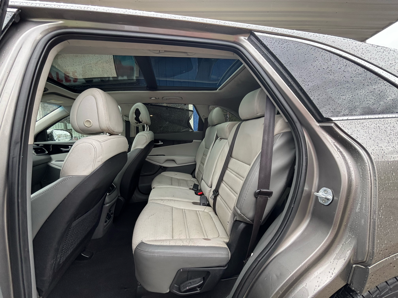 Kia Sorento SX V6 2WD 2016