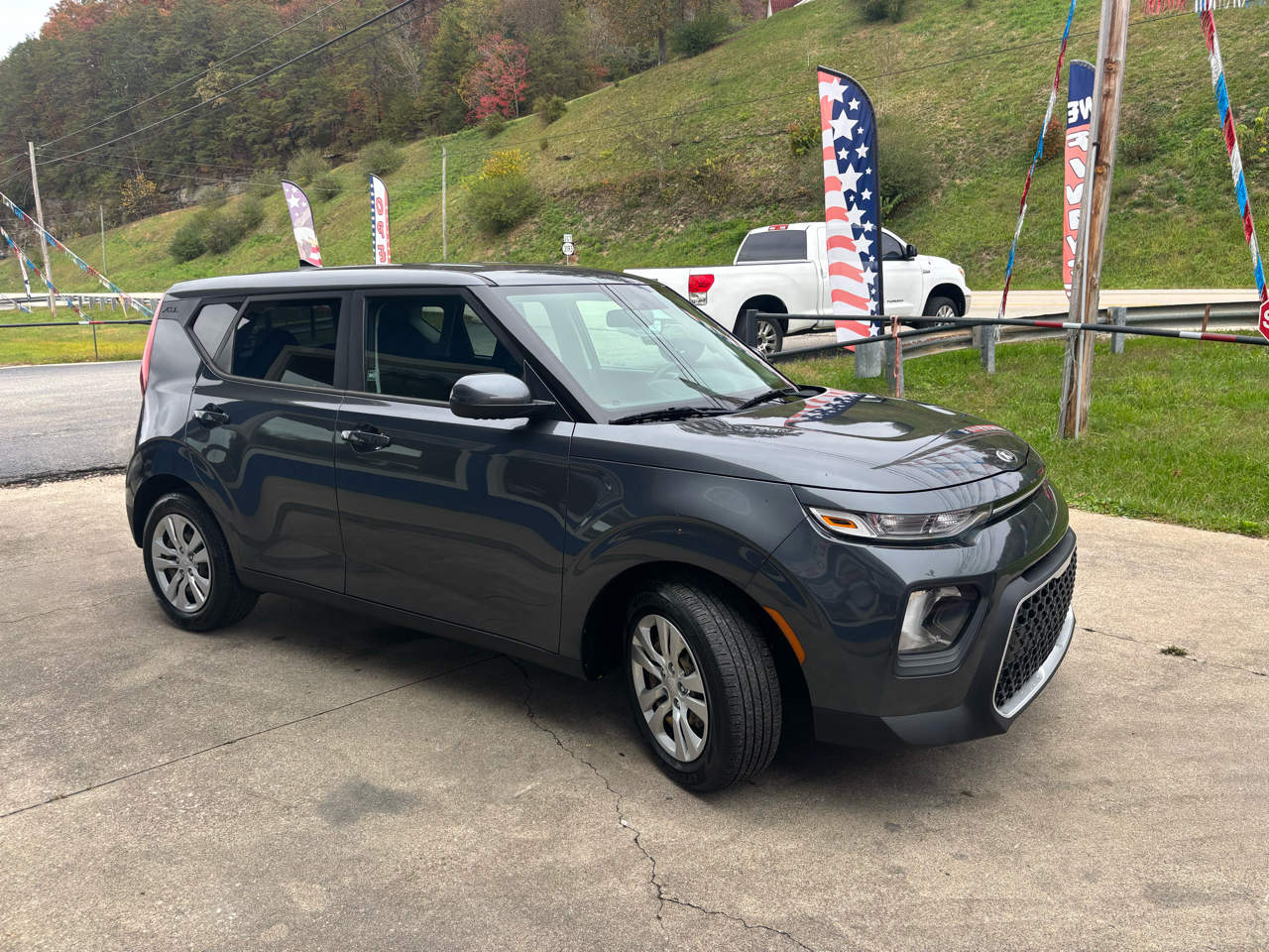Kia Soul LX CVT 2021