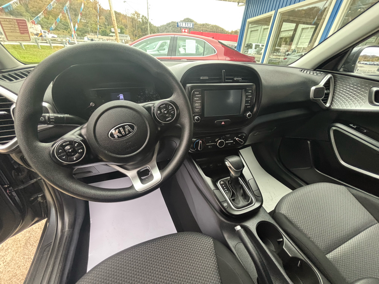 Kia Soul LX CVT 2021
