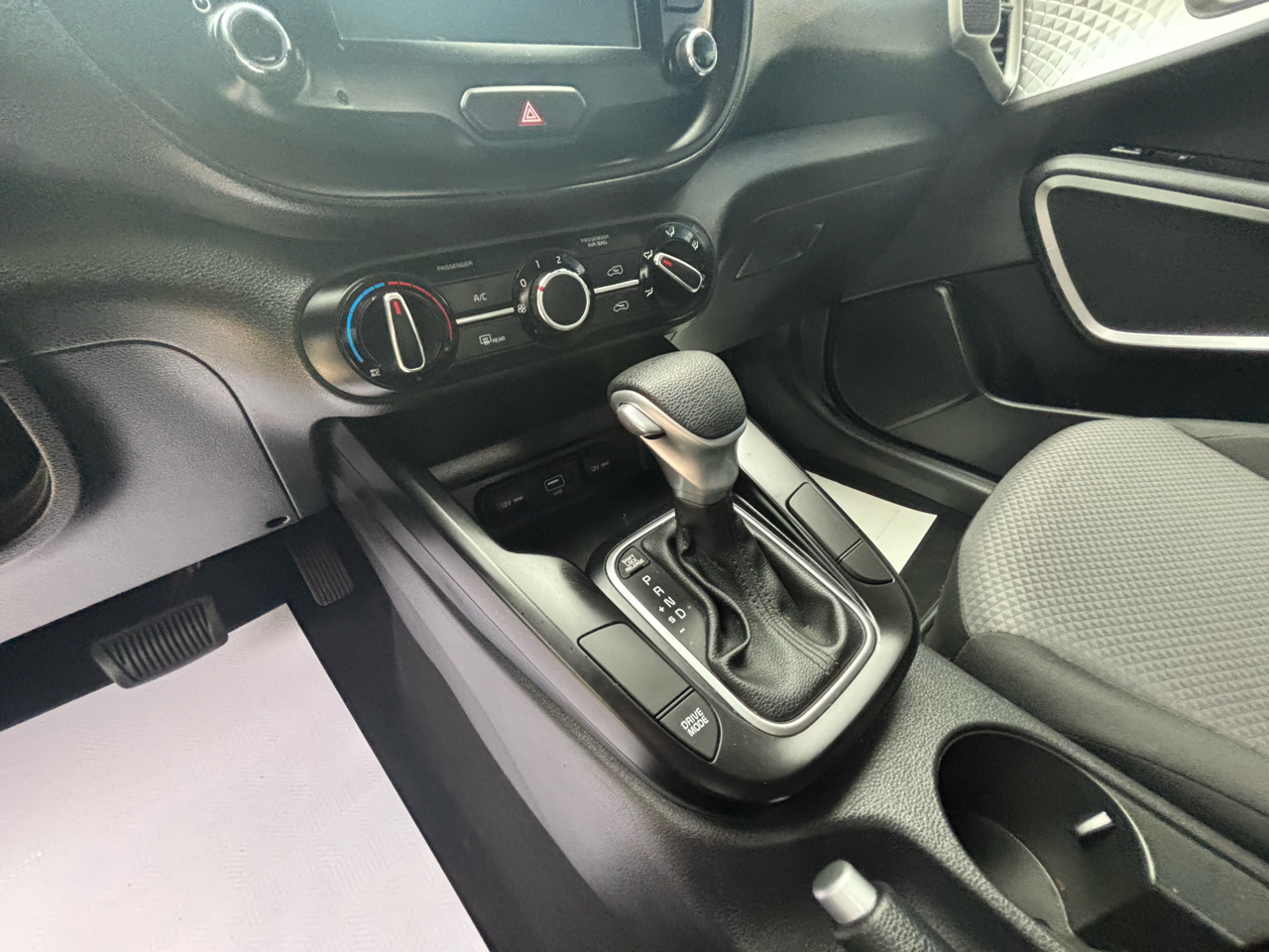 Kia Soul LX CVT 2021