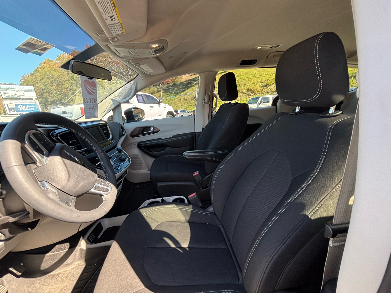 Chrysler Voyager LX 2022