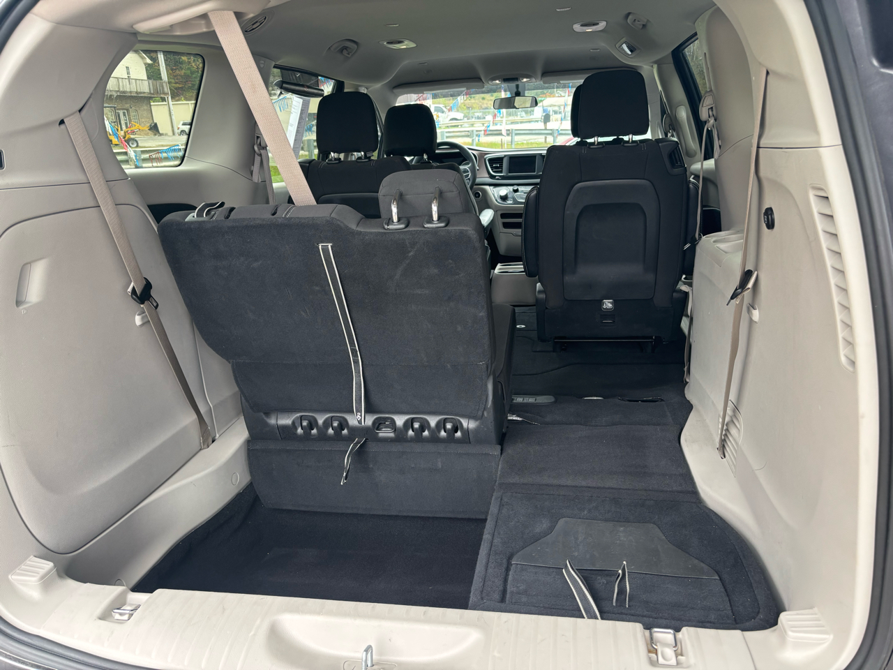 Chrysler Voyager LX 2022