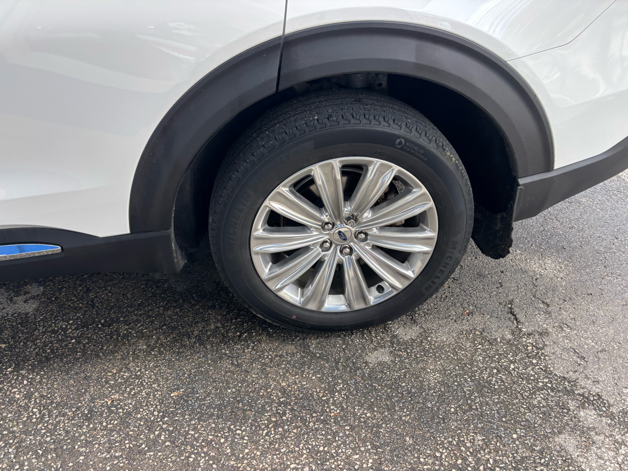 Ford Explorer Hybrid Limited AWD 2021