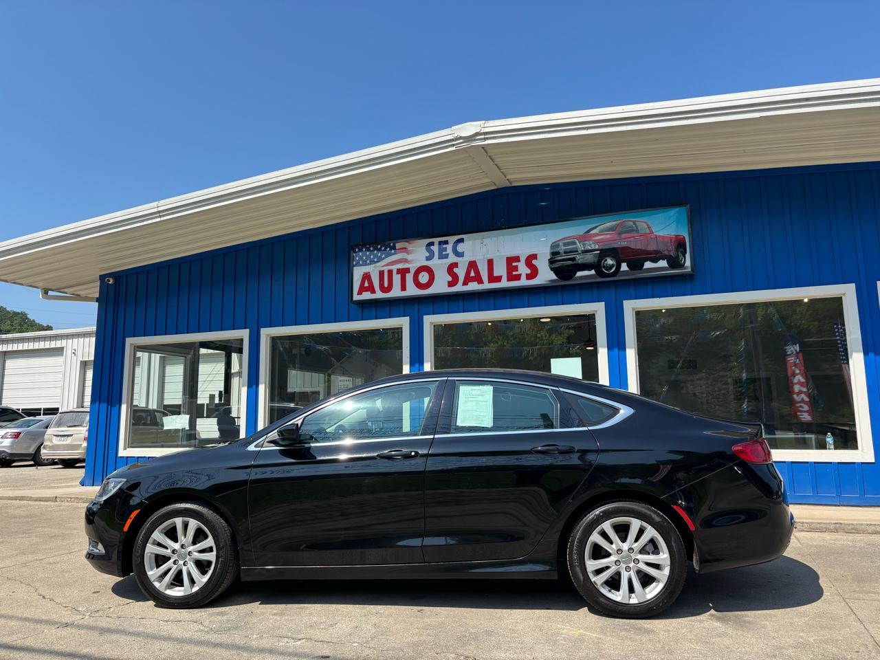 Chrysler 200 4dr Sdn Limited FWD 2016