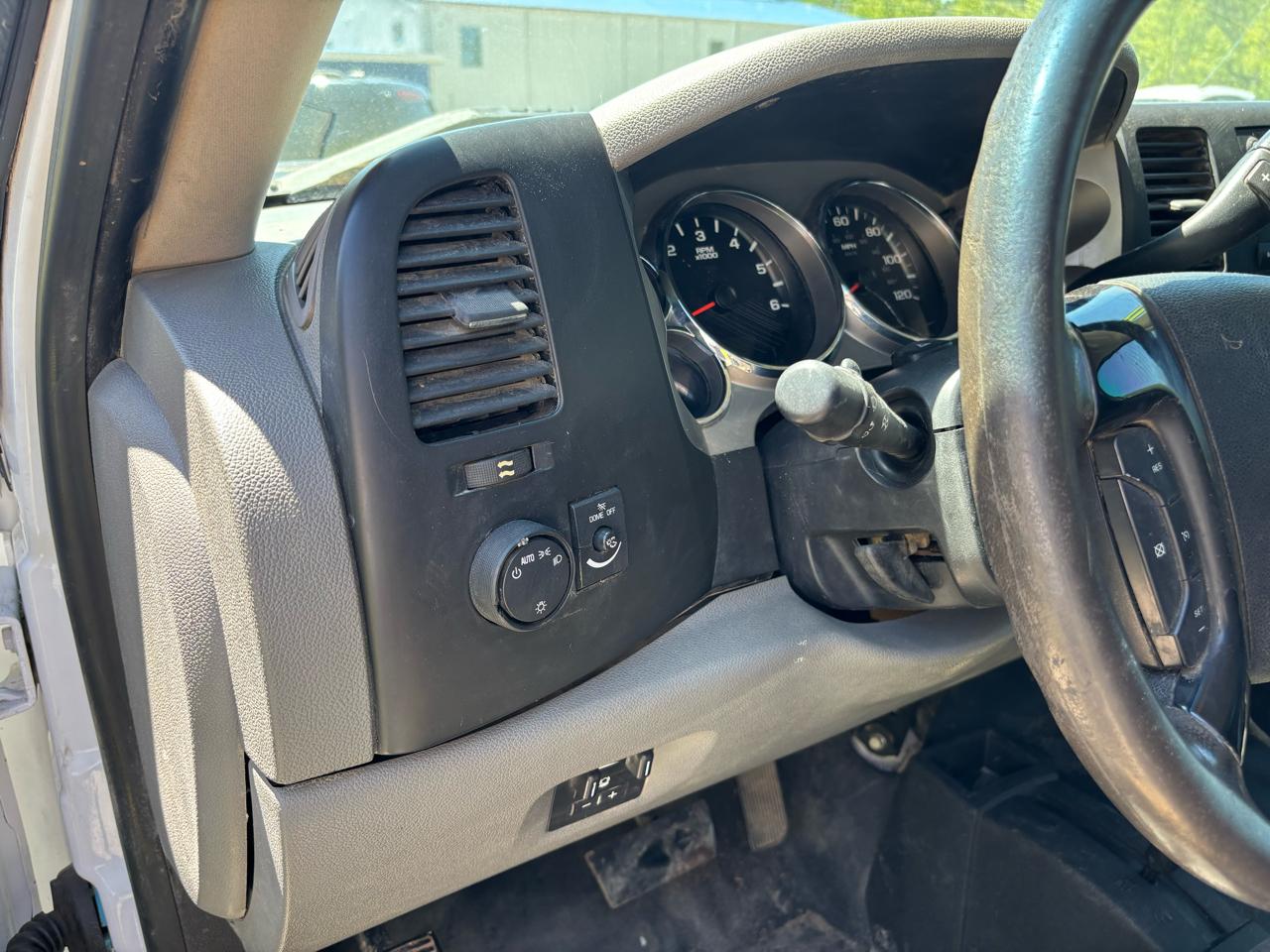 Chevrolet Silverado 2500HD 4WD Ext Cab 158.2" Work Truck 2011