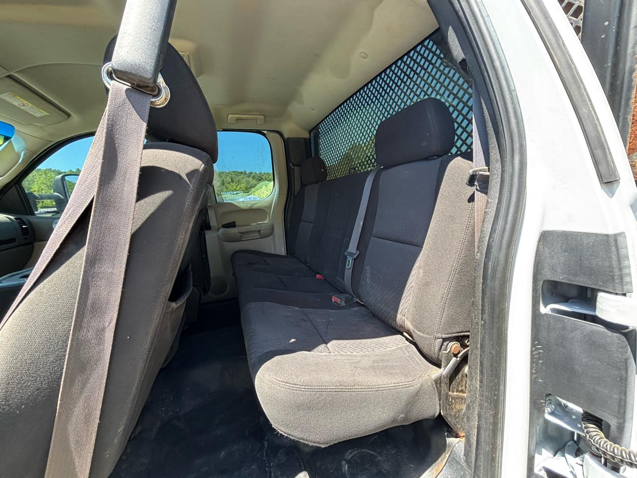 Chevrolet Silverado 2500HD 4WD Ext Cab 158.2" Work Truck 2011