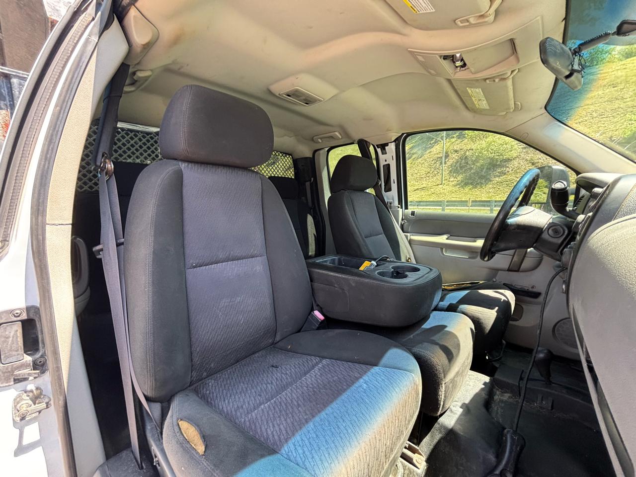 Chevrolet Silverado 2500HD 4WD Ext Cab 158.2" Work Truck 2011