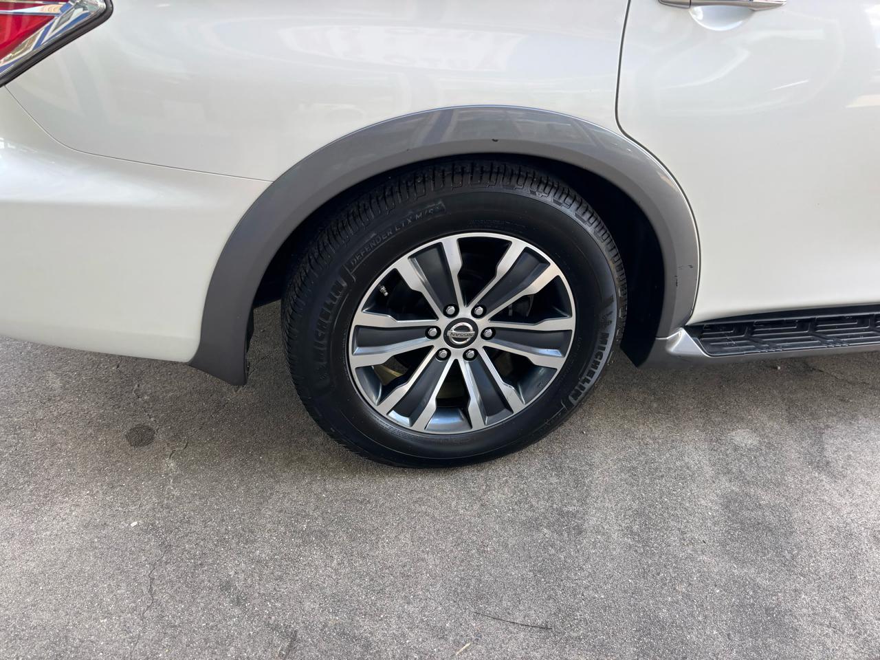 Nissan Armada 4x4 SL 2018