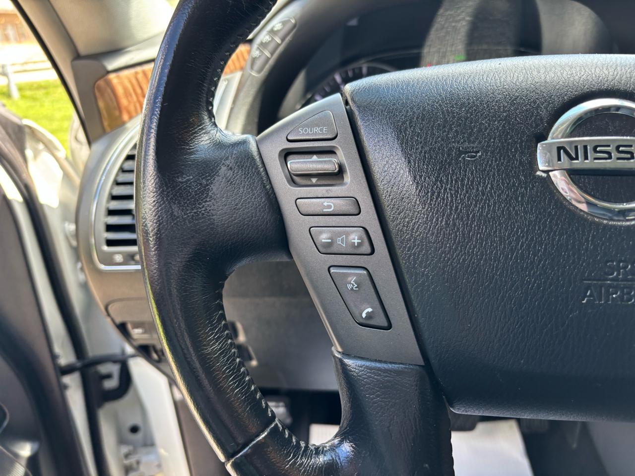 Nissan Armada 4x4 SL 2018