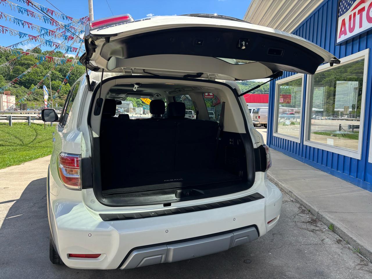 Nissan Armada 4x4 SL 2018