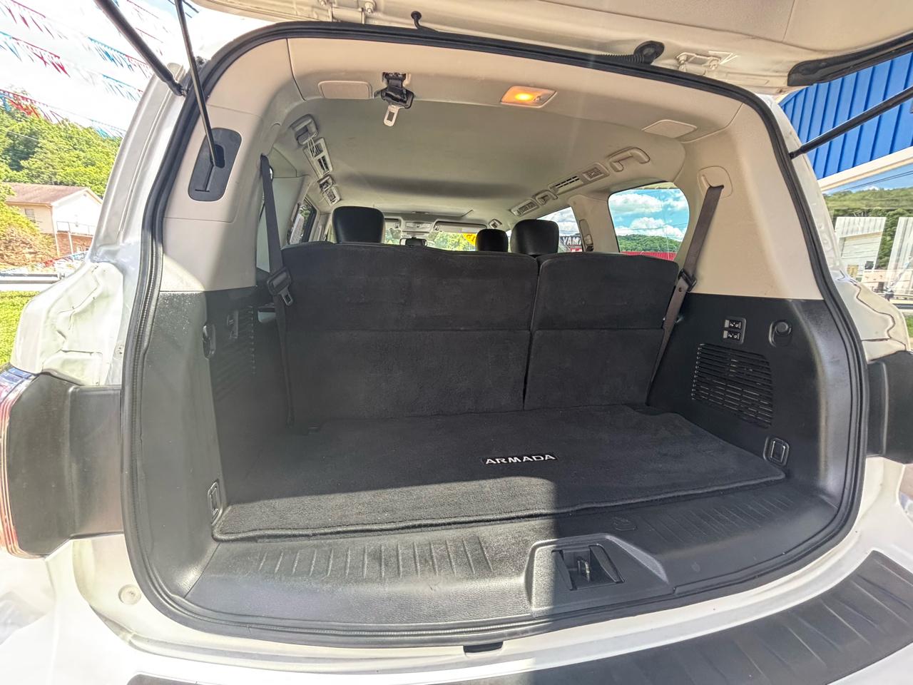 Nissan Armada 4x4 SL 2018