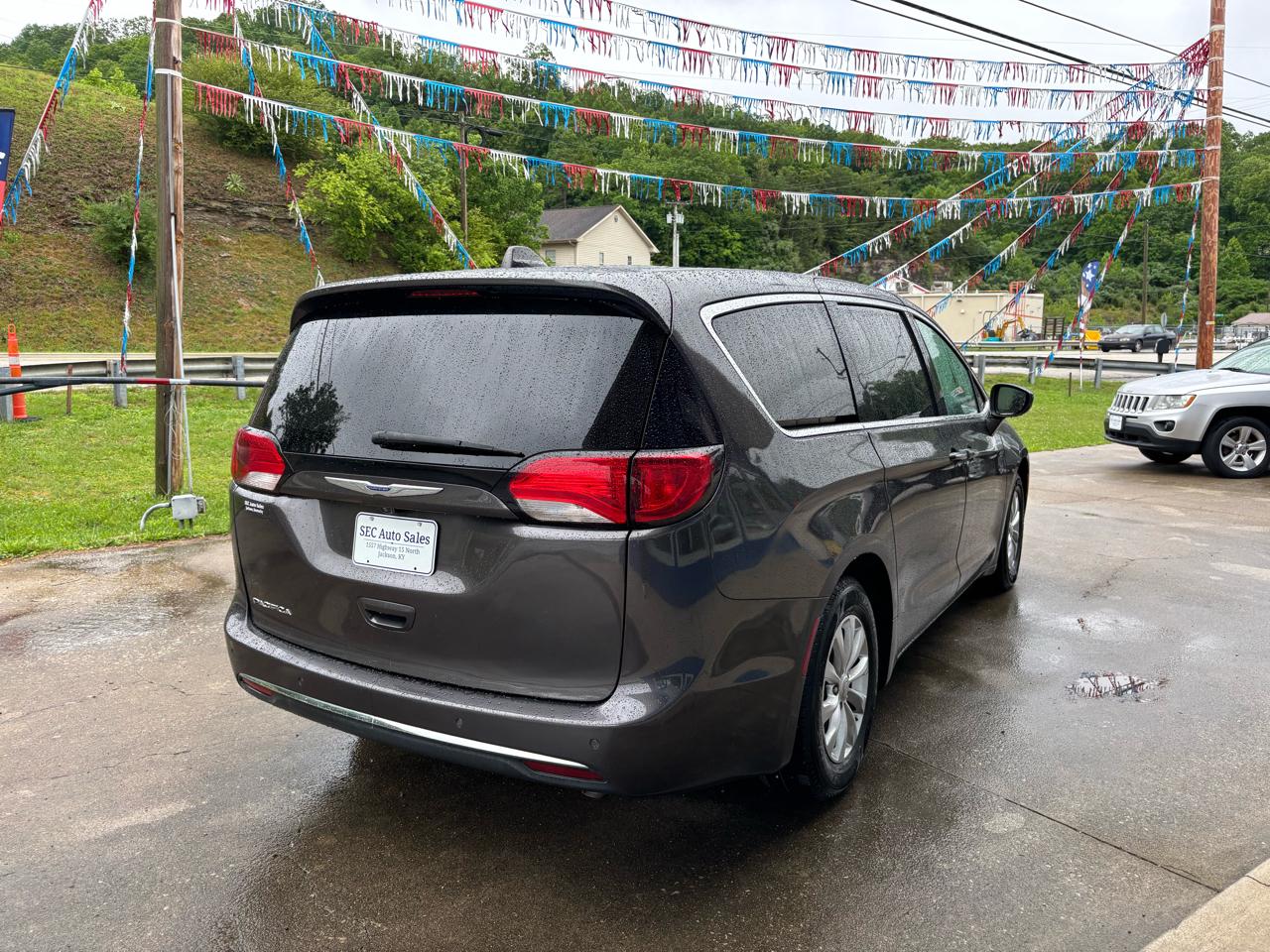 Chrysler Pacifica Touring Plus FWD 2018