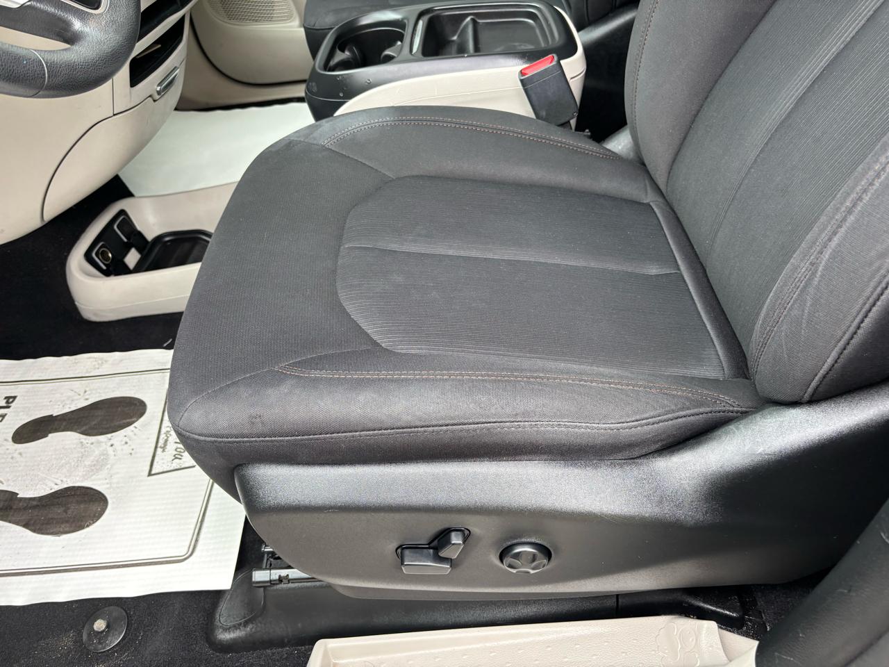 Chrysler Pacifica Touring Plus FWD 2018