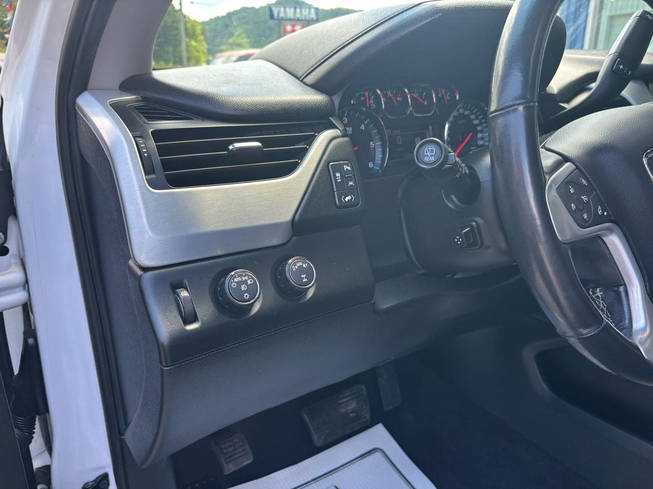 GMC Yukon 4WD 4dr SLT 2020