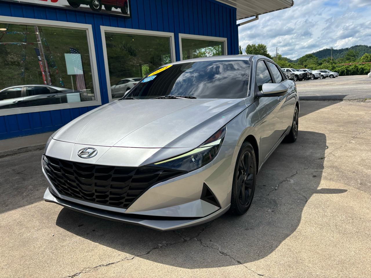 Hyundai Elantra SEL IVT 2021